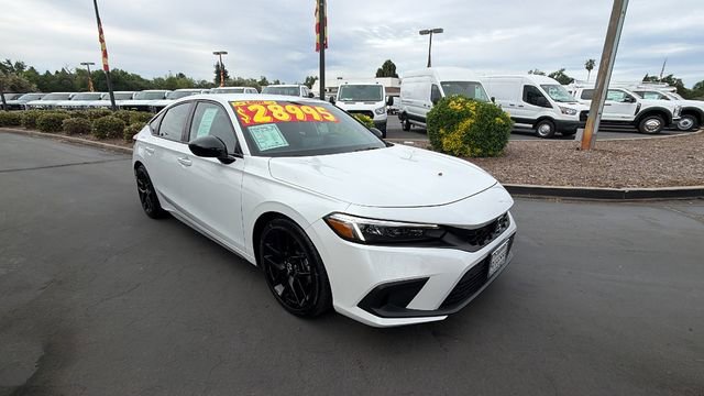Used 2024 Honda Civic Sport image 2