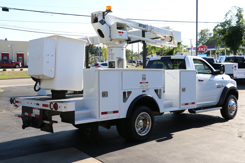 Used 2016 RAM 5500 Tradesman w/ Power & Remote Entry Group AWD/4WD image 5