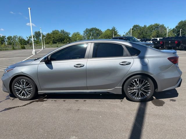 Used 2022 Kia Forte GT-Line w/ GT-Line Premium Package FWD image 11