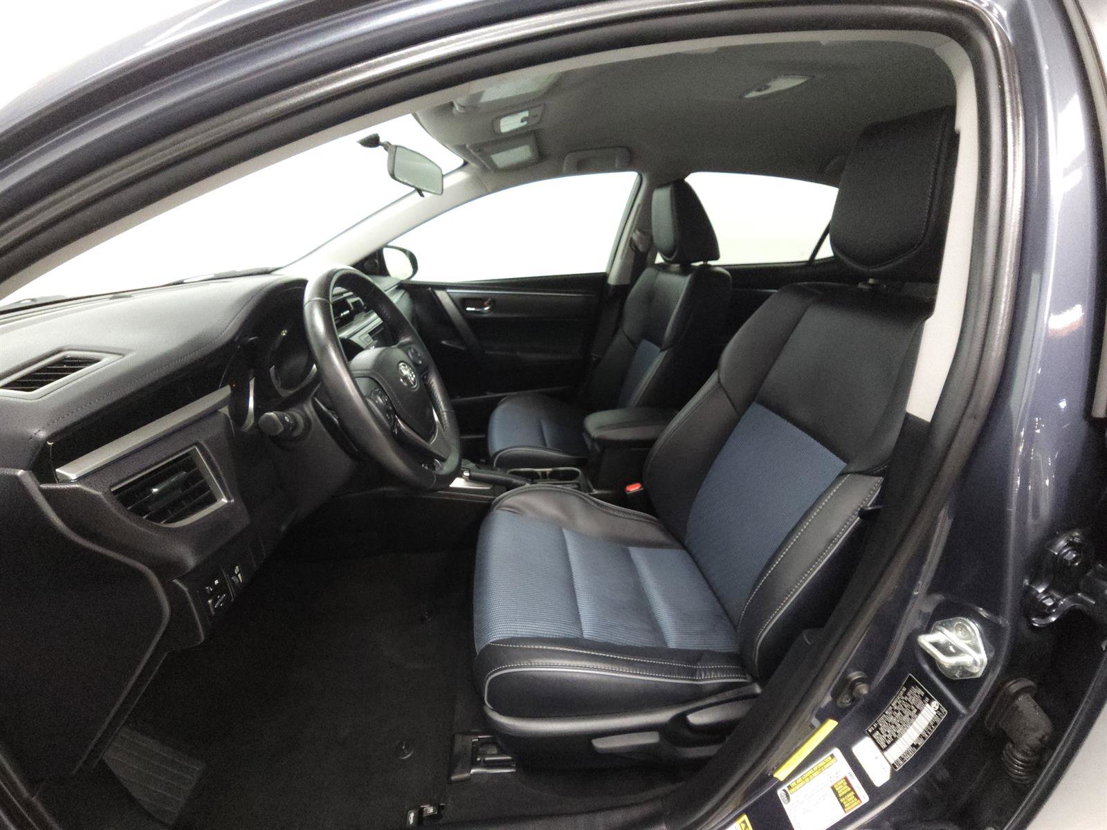 Used 2016 Toyota Corolla S FWD image 4