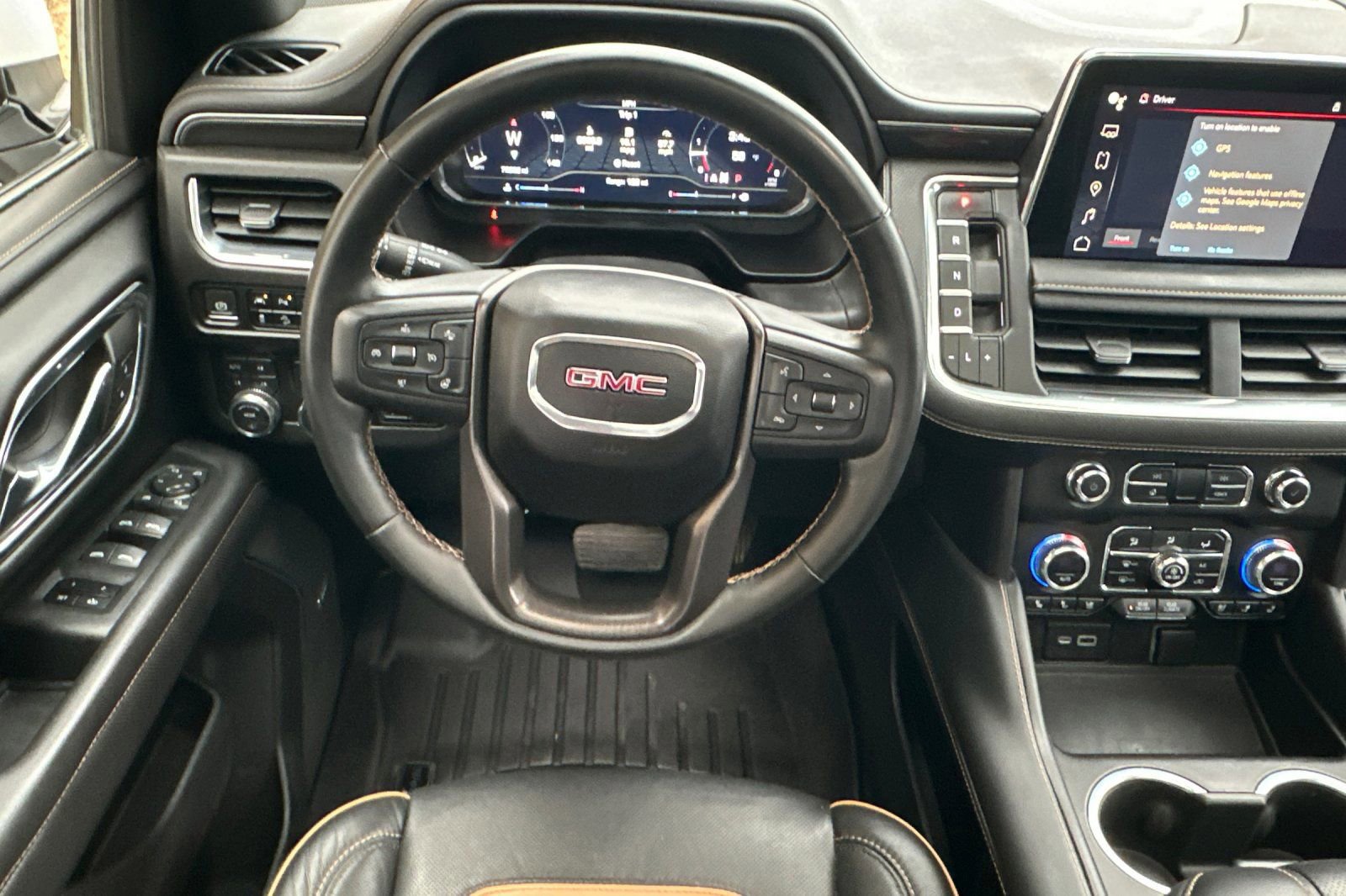 Used 2023 GMC Yukon AT4 image 15