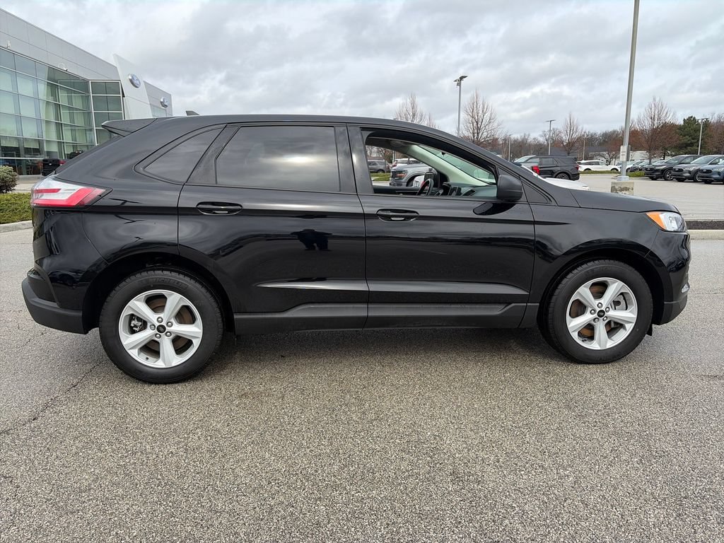 Used 2024 Ford Edge SE AWD/4WD image 8