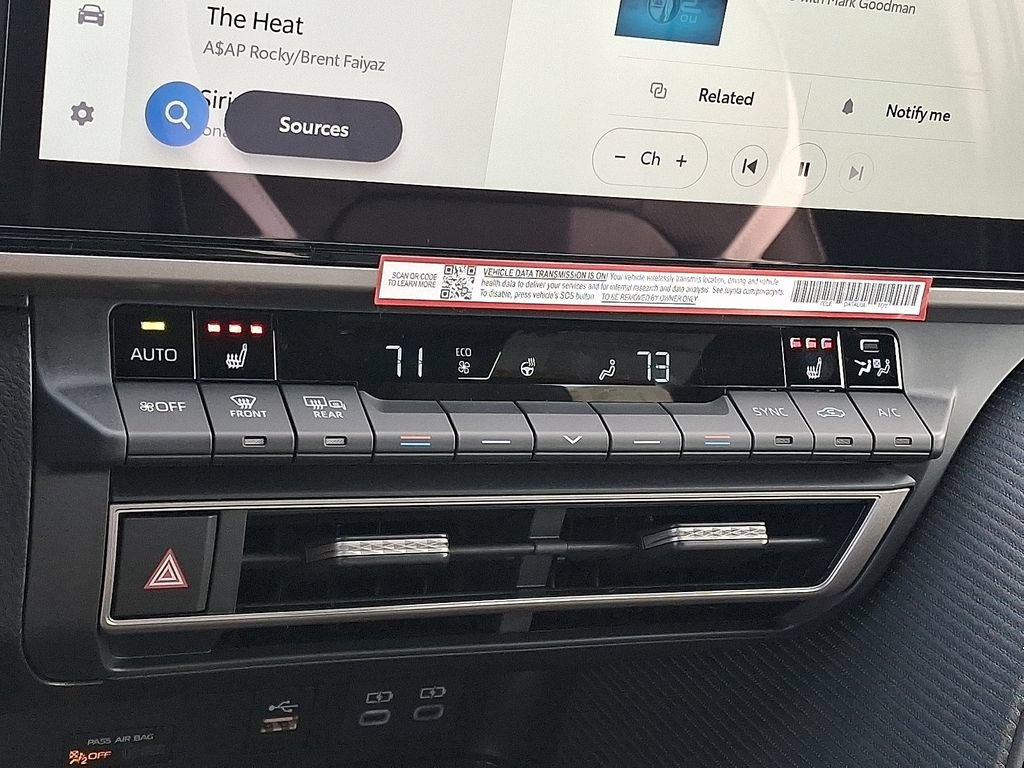 New 2026 Toyota Camry SE FWD image 13