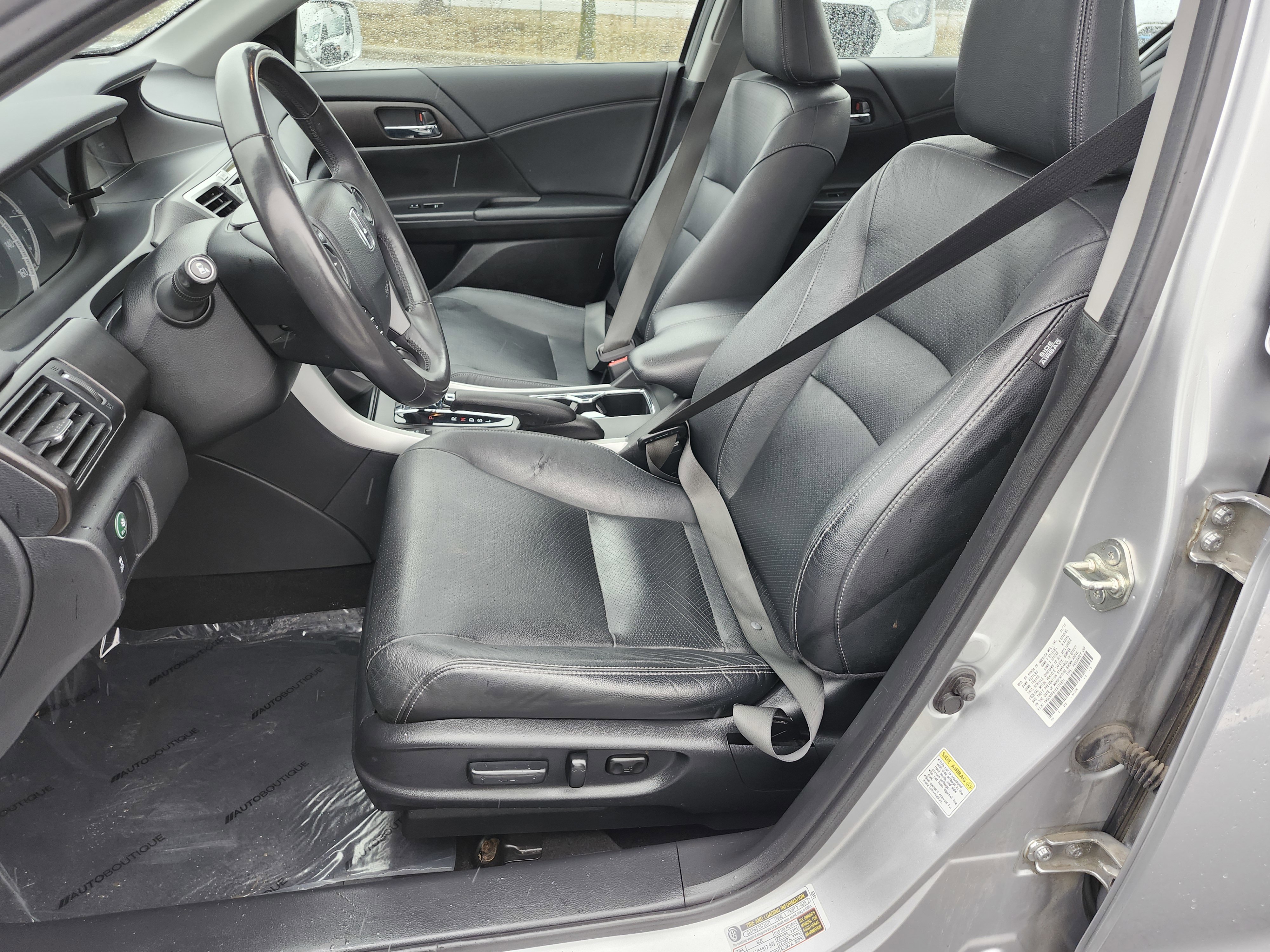 Used 2014 Honda Accord EX-L image 23