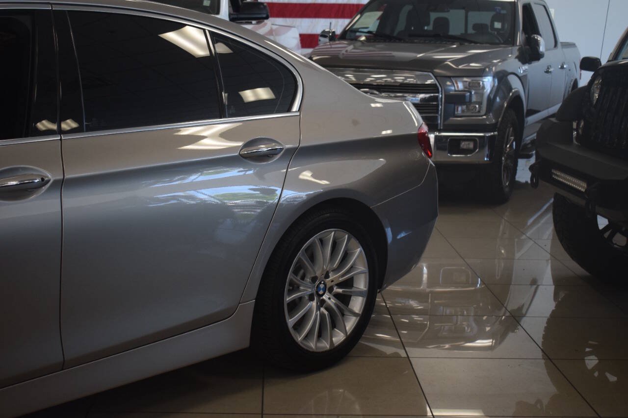 Used 2014 BMW 528i Sedan RWD image 13