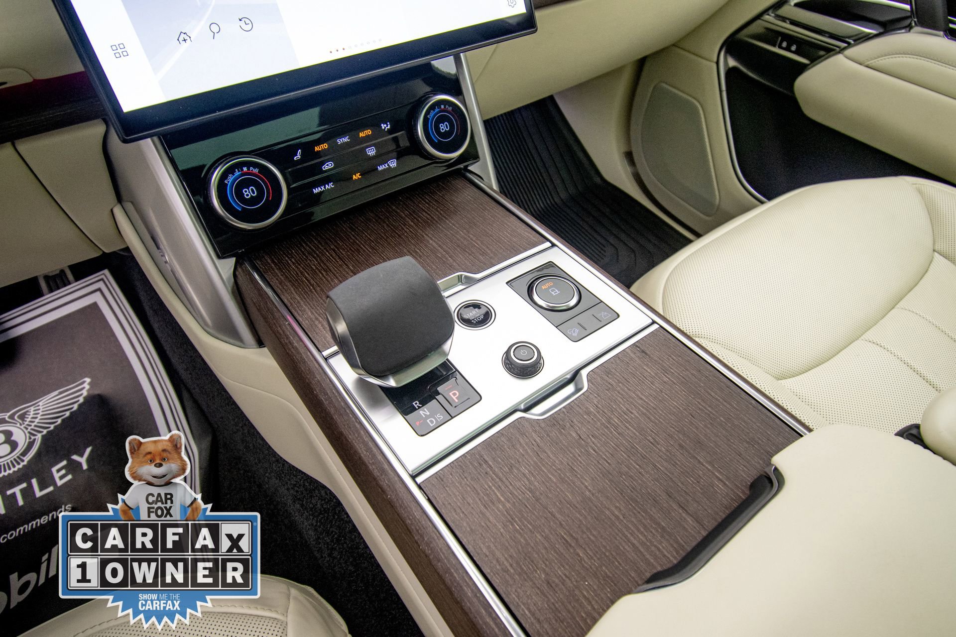 Used 2023 Land Rover Range Rover SE AWD/4WD image 18