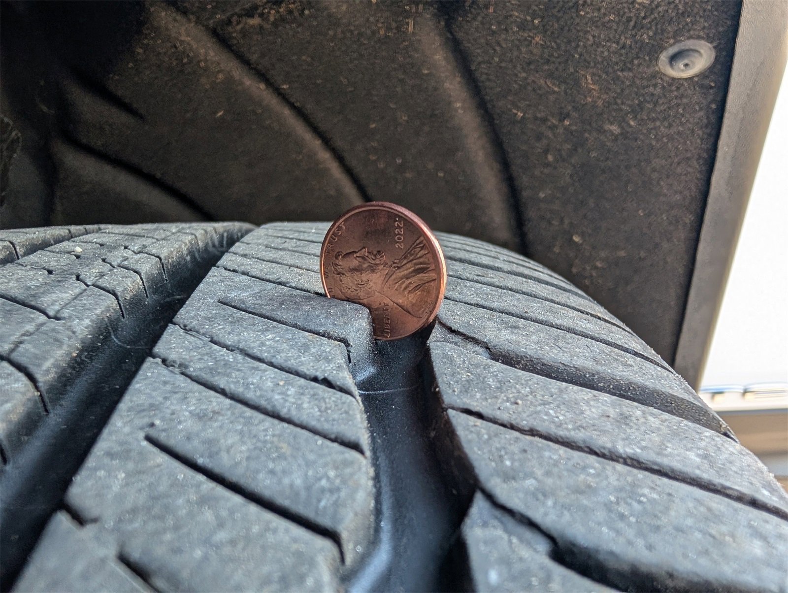 Used 2024 GMC Terrain SLT w/ Infotainment Package II image 41