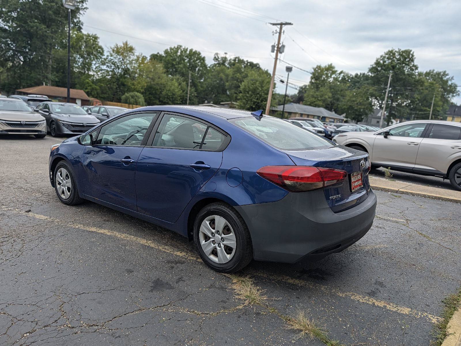 Used 2017 Kia Forte LX FWD image 13