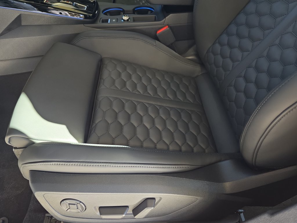 New 2026 Audi RS 3 AWD/4WD image 28