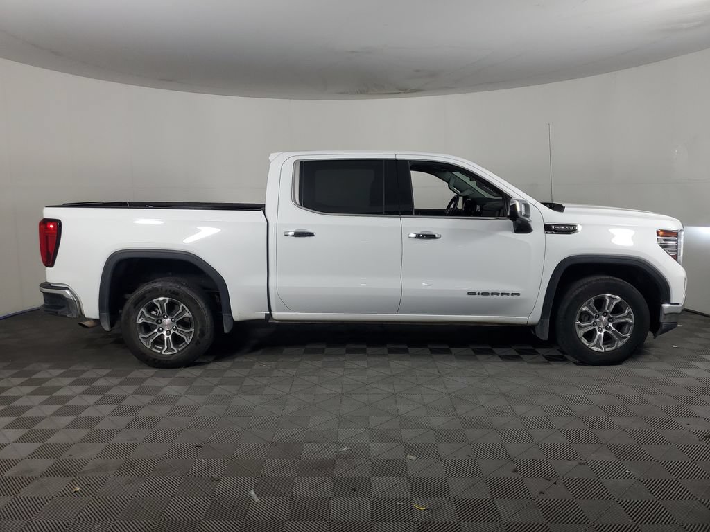 Used 2025 GMC Sierra 1500 SLT RWD image 3