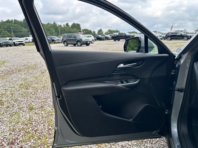 Used 2025 Cadillac XT4 Sport AWD/4WD image 24