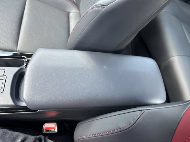 New 2026 Toyota Prius Plug-In Hybrid FWD image 26