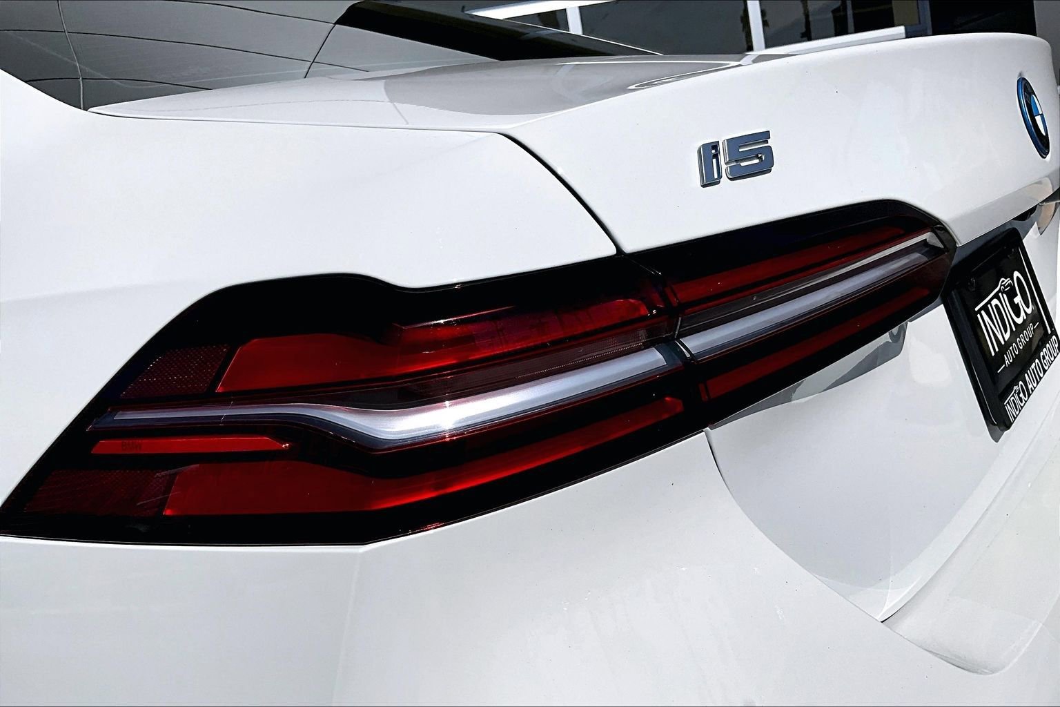 Used 2024 BMW i5 eDrive40i w/ M Sport Package image 28