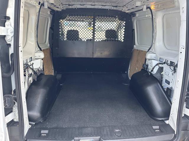 Used 2018 Ford Transit Connect XL FWD image 11