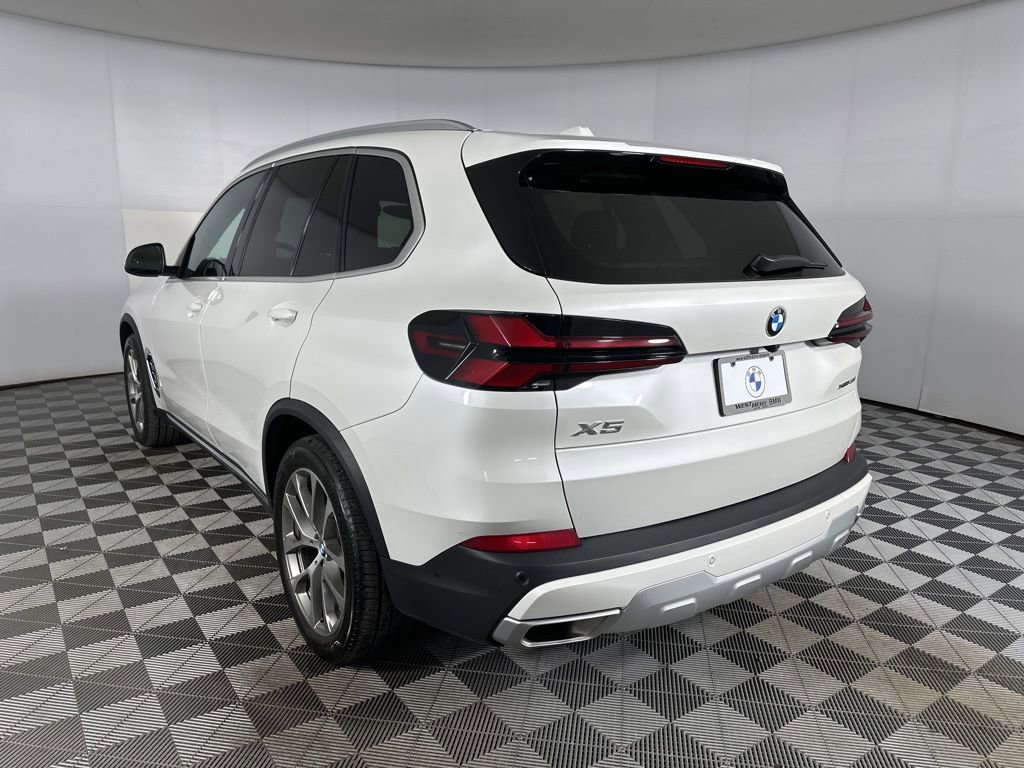 Certified 2024 BMW X5 xDrive40i w/ Premium Package image 24