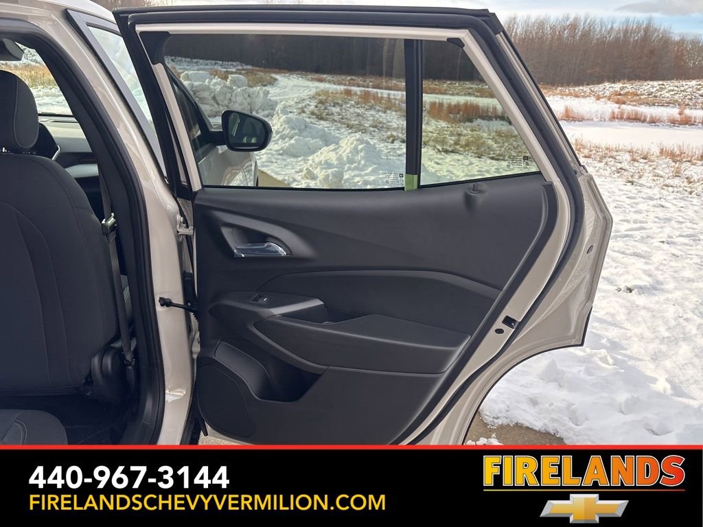 New 2026 Chevrolet Trax RS w/ Driver Confidence Package image 30