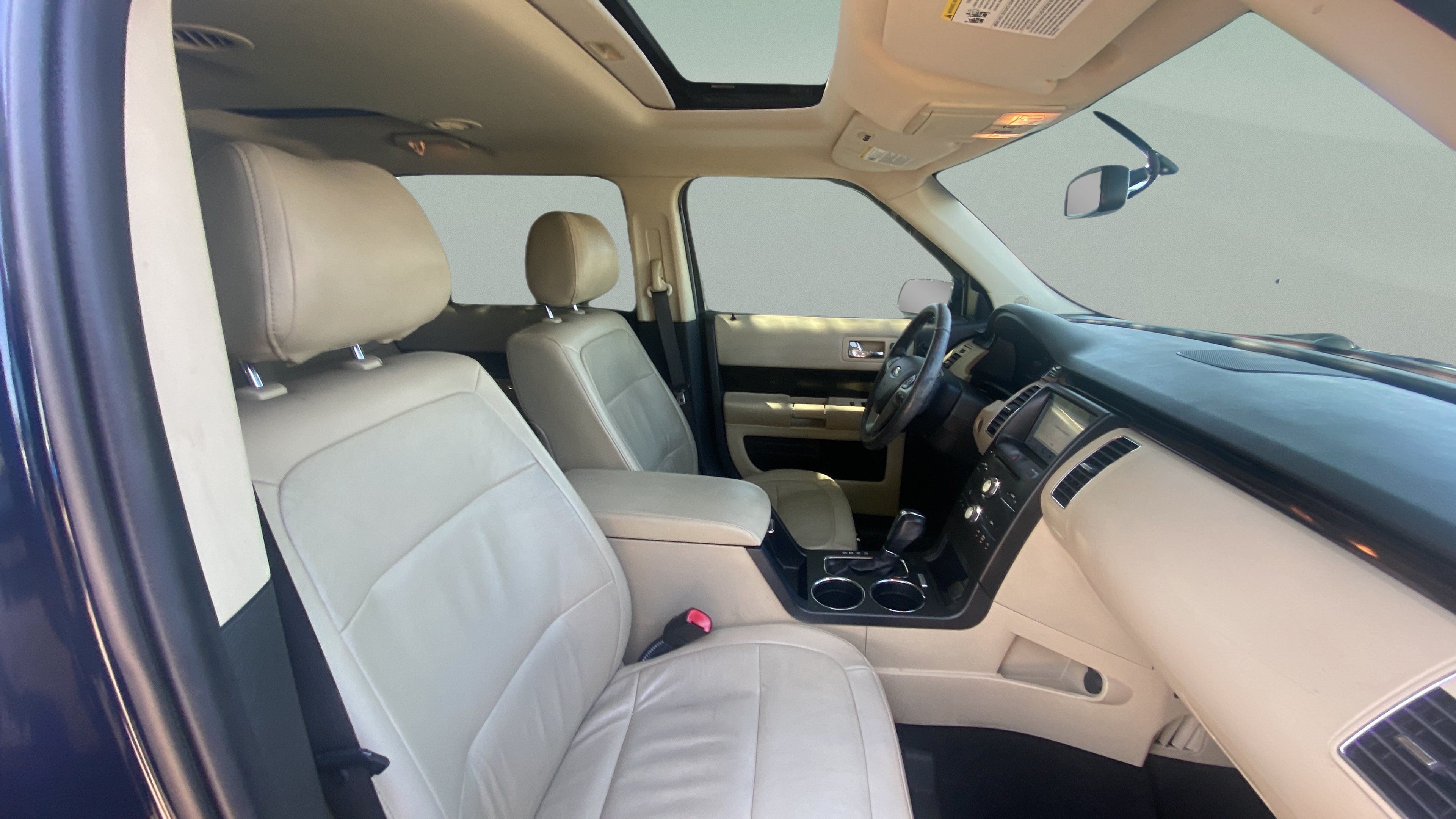 Used 2017 Ford Flex SEL w/ Equipment Group 202A FWD image 29