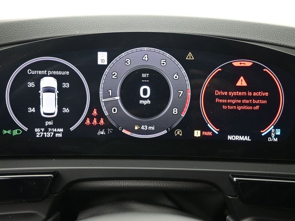 Used 2024 Porsche Cayenne S image 32