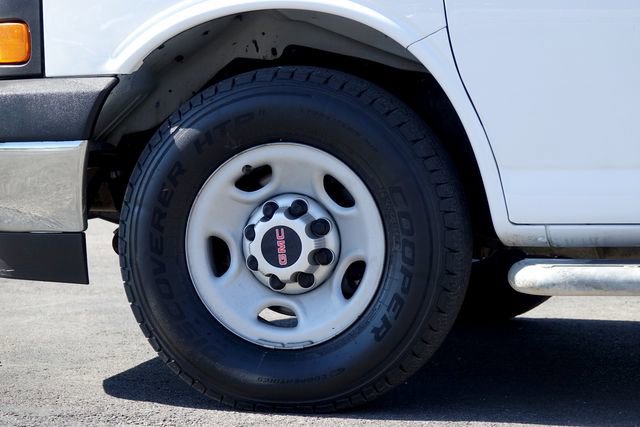 Used 2017 GMC Savana 2500 2500 image 13