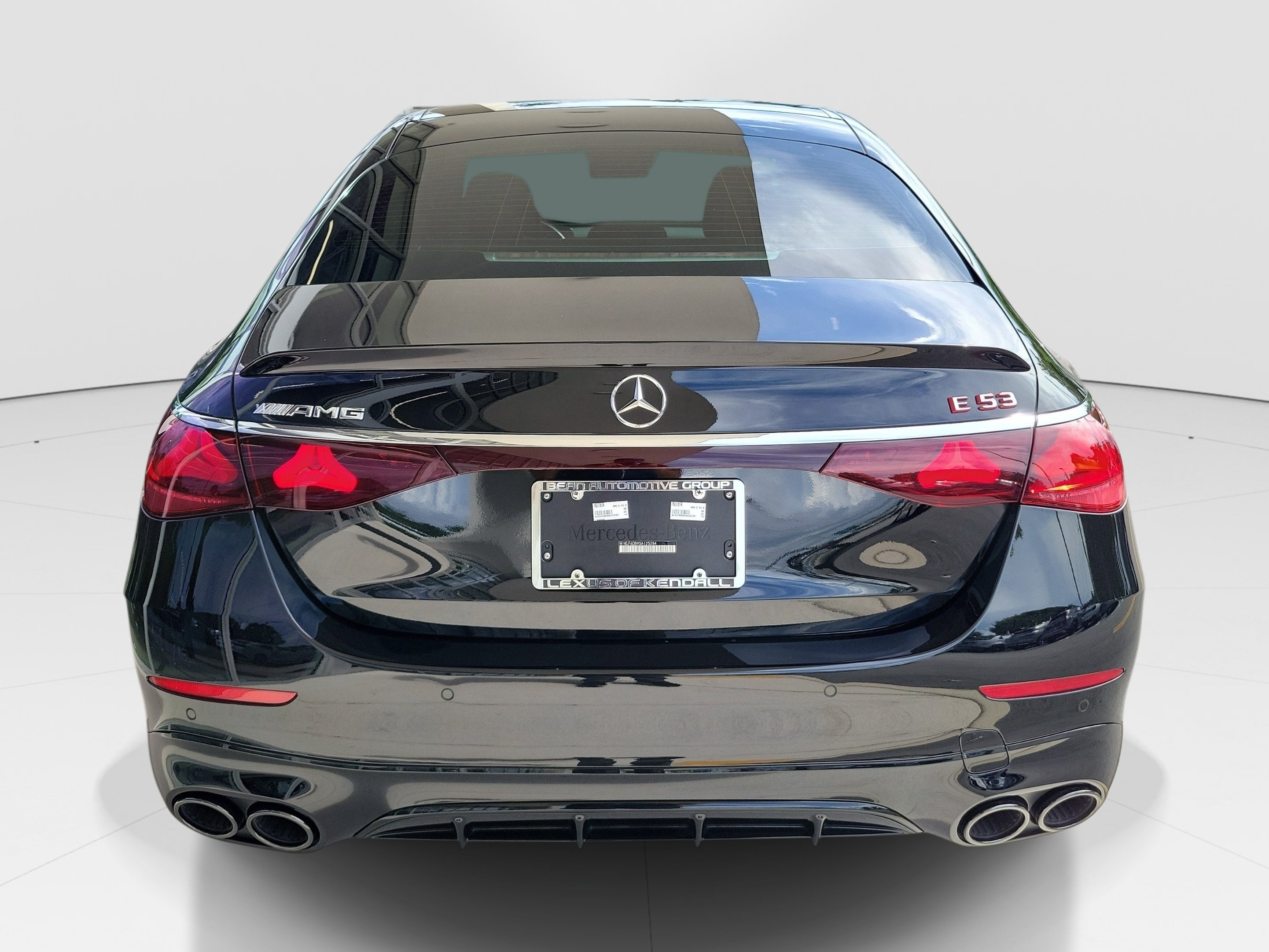 Used 2025 Mercedes-Benz E 53 AMG e 4MATIC Sedan w/ Driver Assistance Package image 5