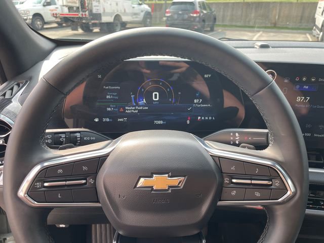 Used 2025 Chevrolet Equinox LT image 28