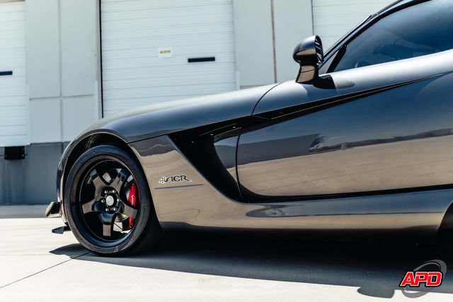 Used 2010 Dodge Viper ACR RWD image 32