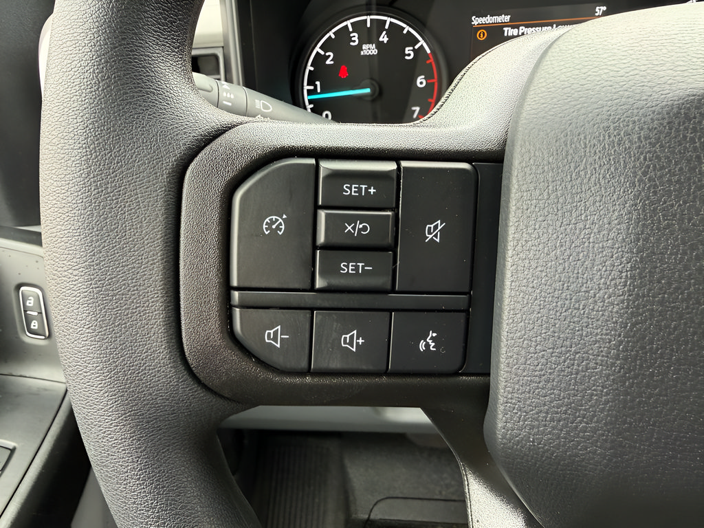 New 2026 Ford F350 XL w/ 360-Degree Camera Package AWD/4WD image 16