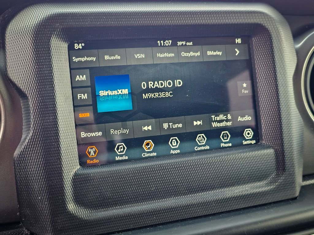 Certified 2022 Jeep Wrangler Willys AWD/4WD image 20