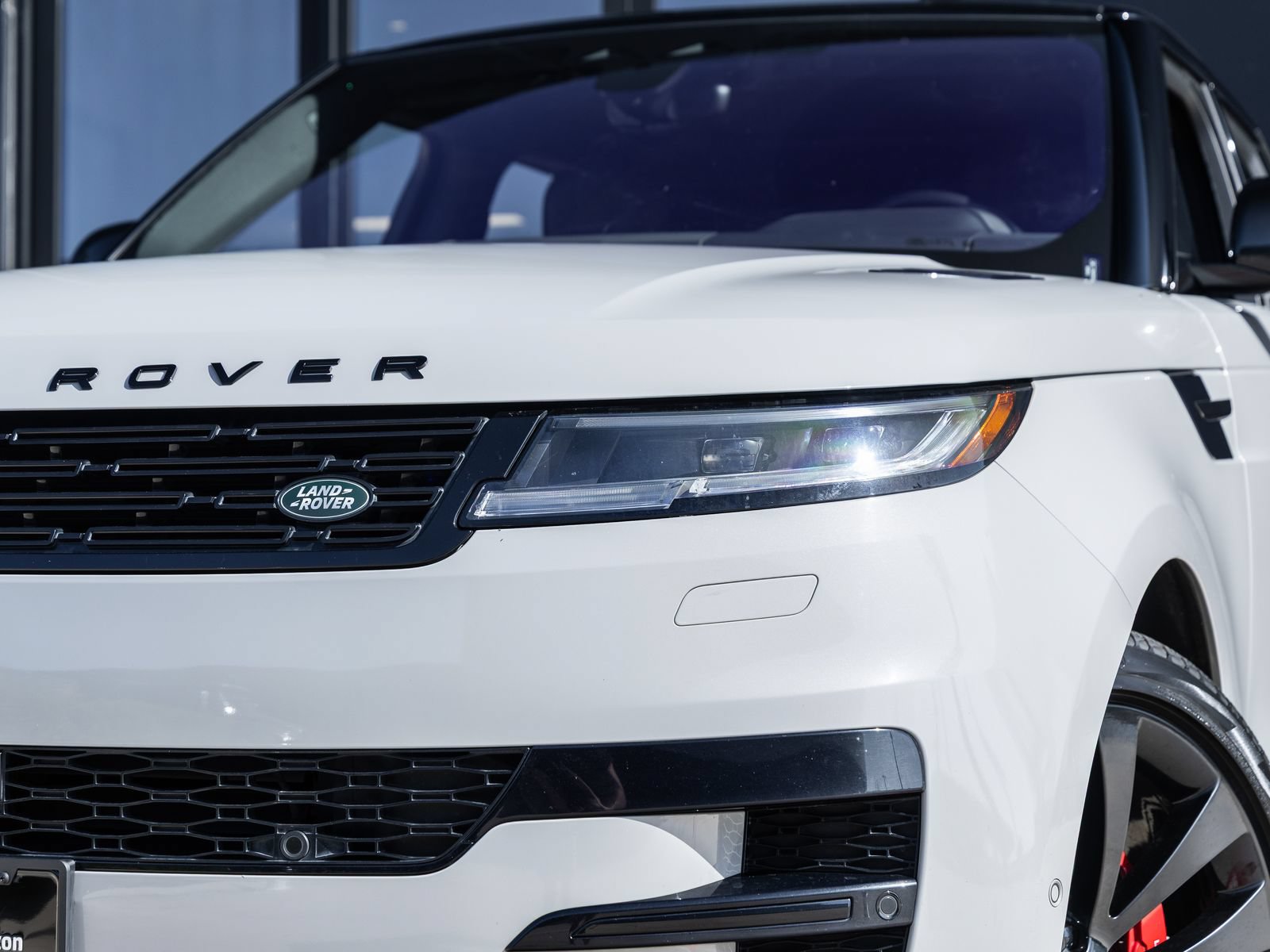 Used 2023 Land Rover Range Rover Sport SE Dynamic AWD/4WD image 13