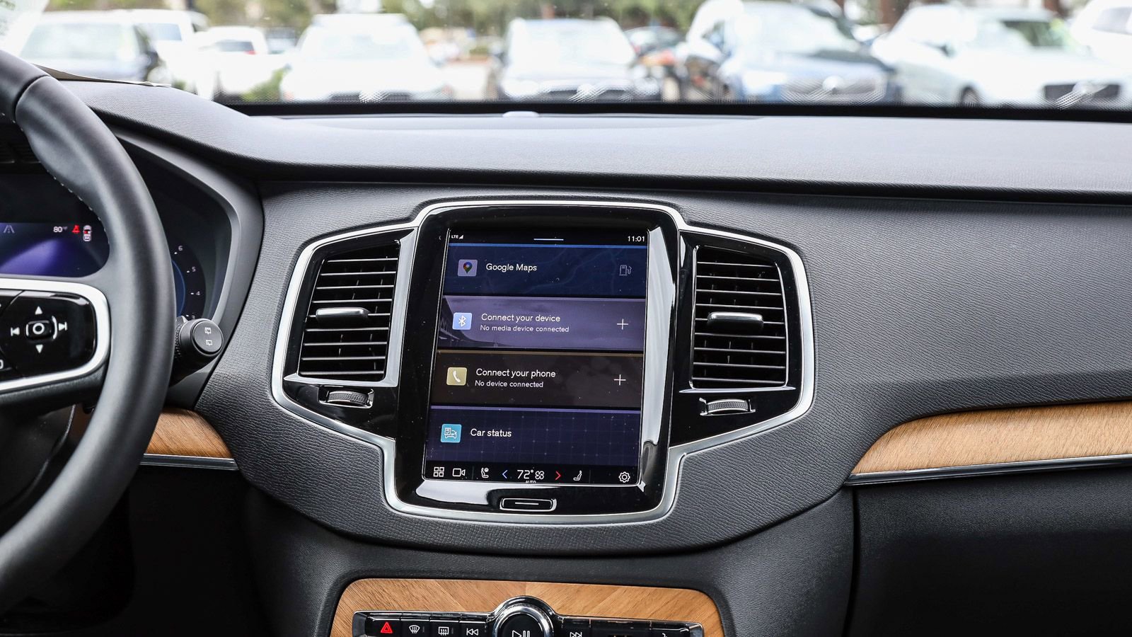 Used 2025 Volvo XC90 B6 Plus image 14