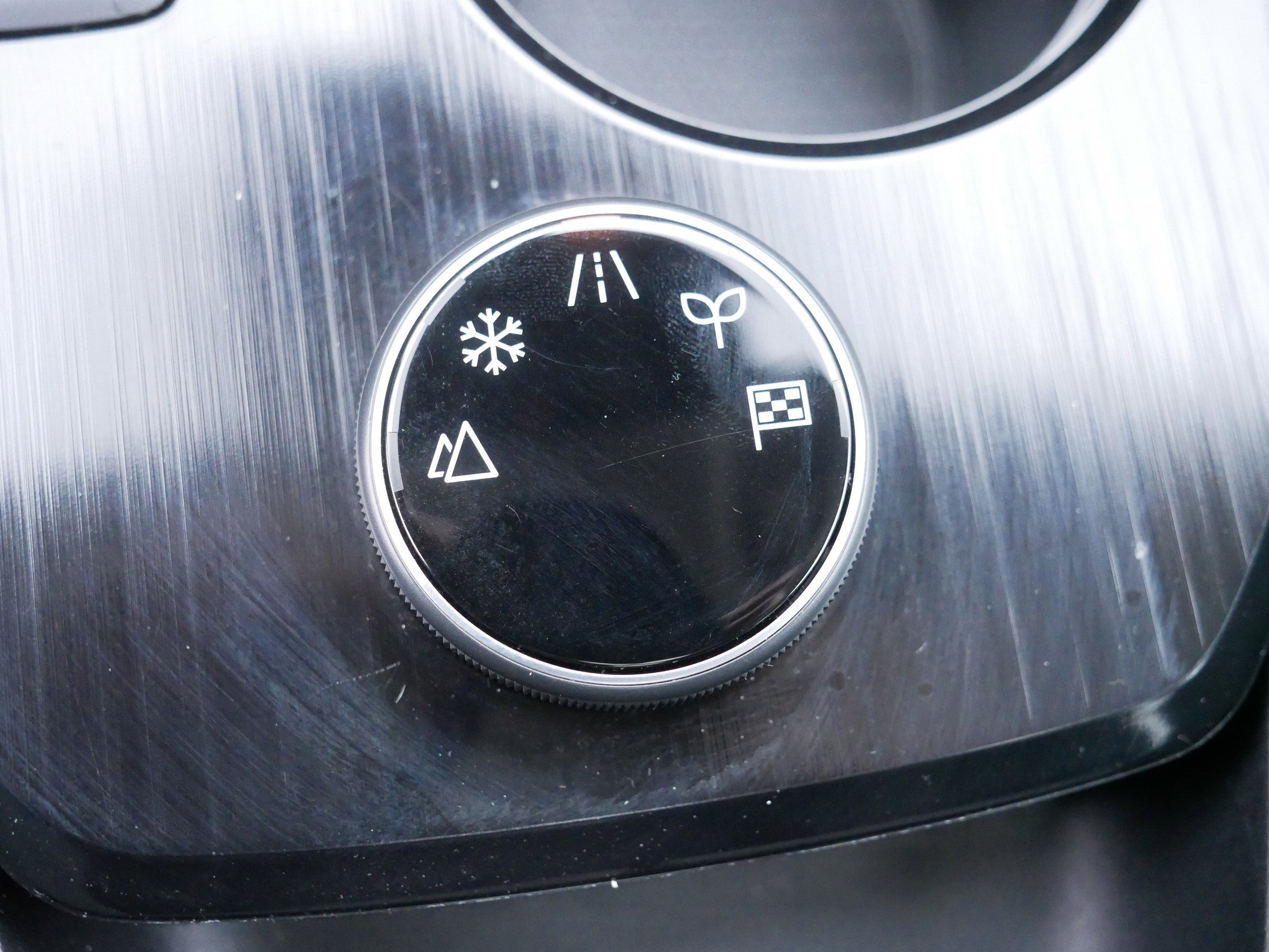 Certified 2022 Nissan Rogue Platinum w/ Head-Up Display Package image 30