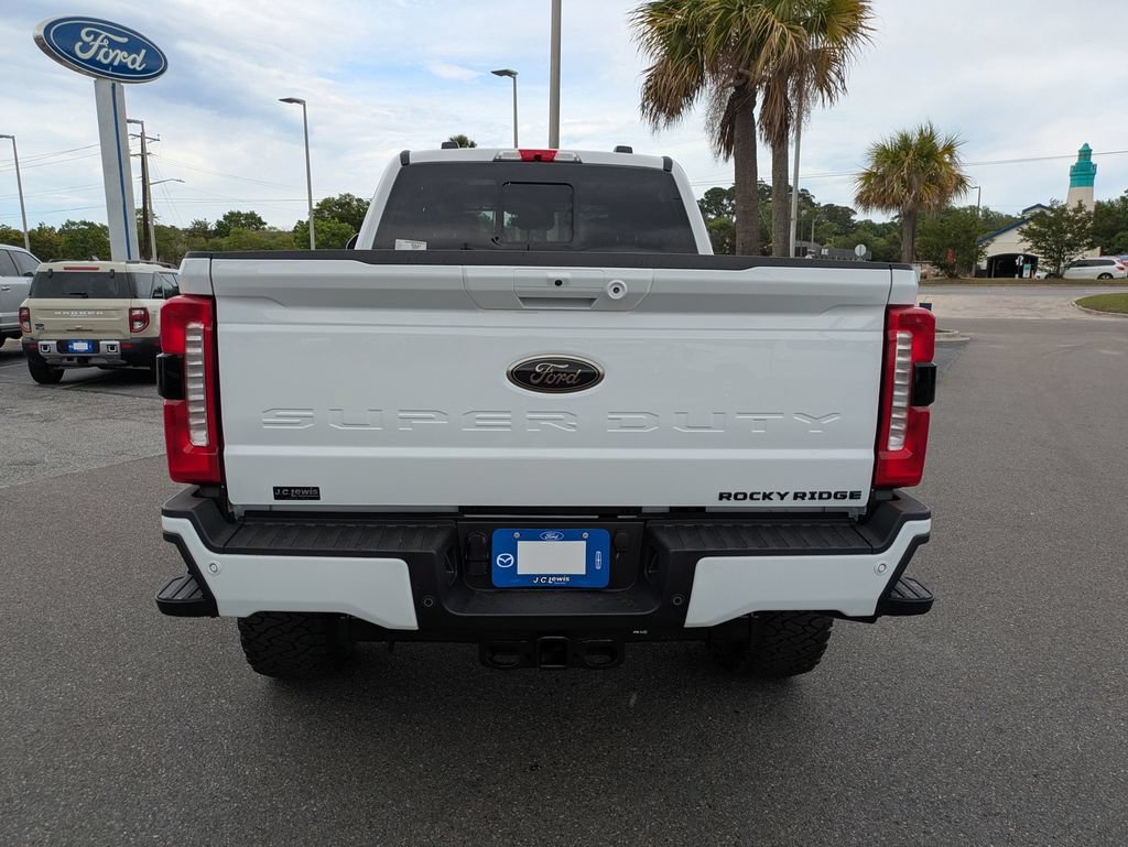 New 2026 Ford F250 Lariat w/ Black Appearance Package AWD/4WD image 5