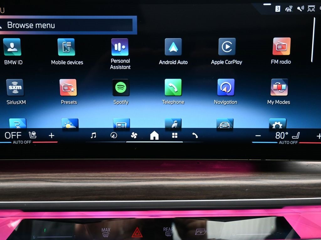 Used 2023 BMW i7 xDrive60 w/ Executive Package 2 image 16