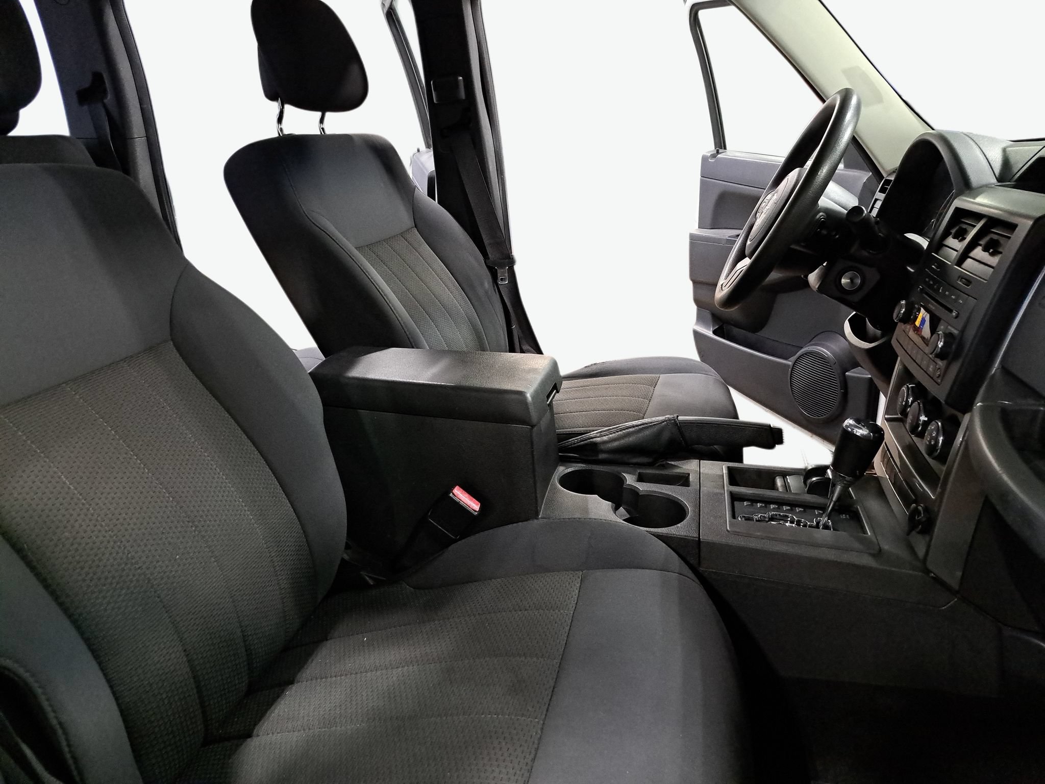 Used 2011 Jeep Liberty Sport AWD/4WD image 10