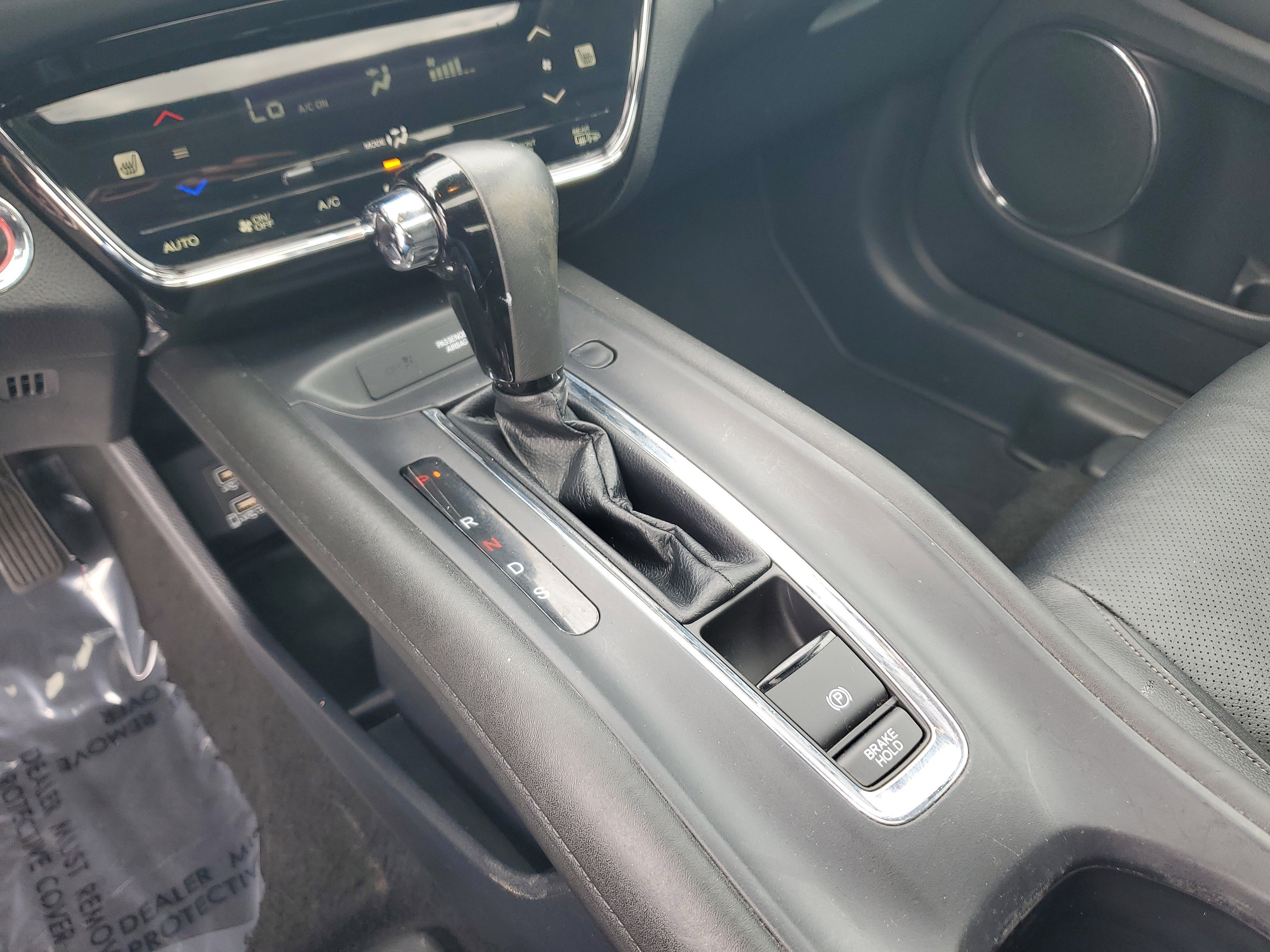 Used 2021 Honda HR-V EX-L image 24