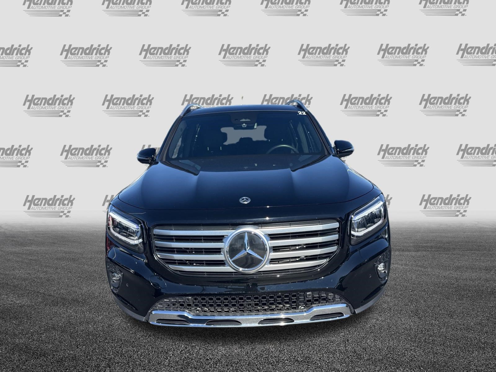 Used 2026 Mercedes-Benz GLB 250 4MATIC image 3