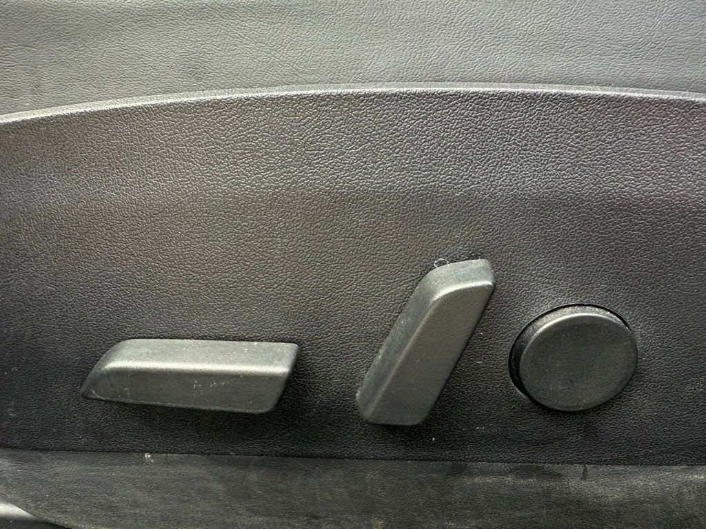 Used 2018 Tesla Model 3 Long Range image 18