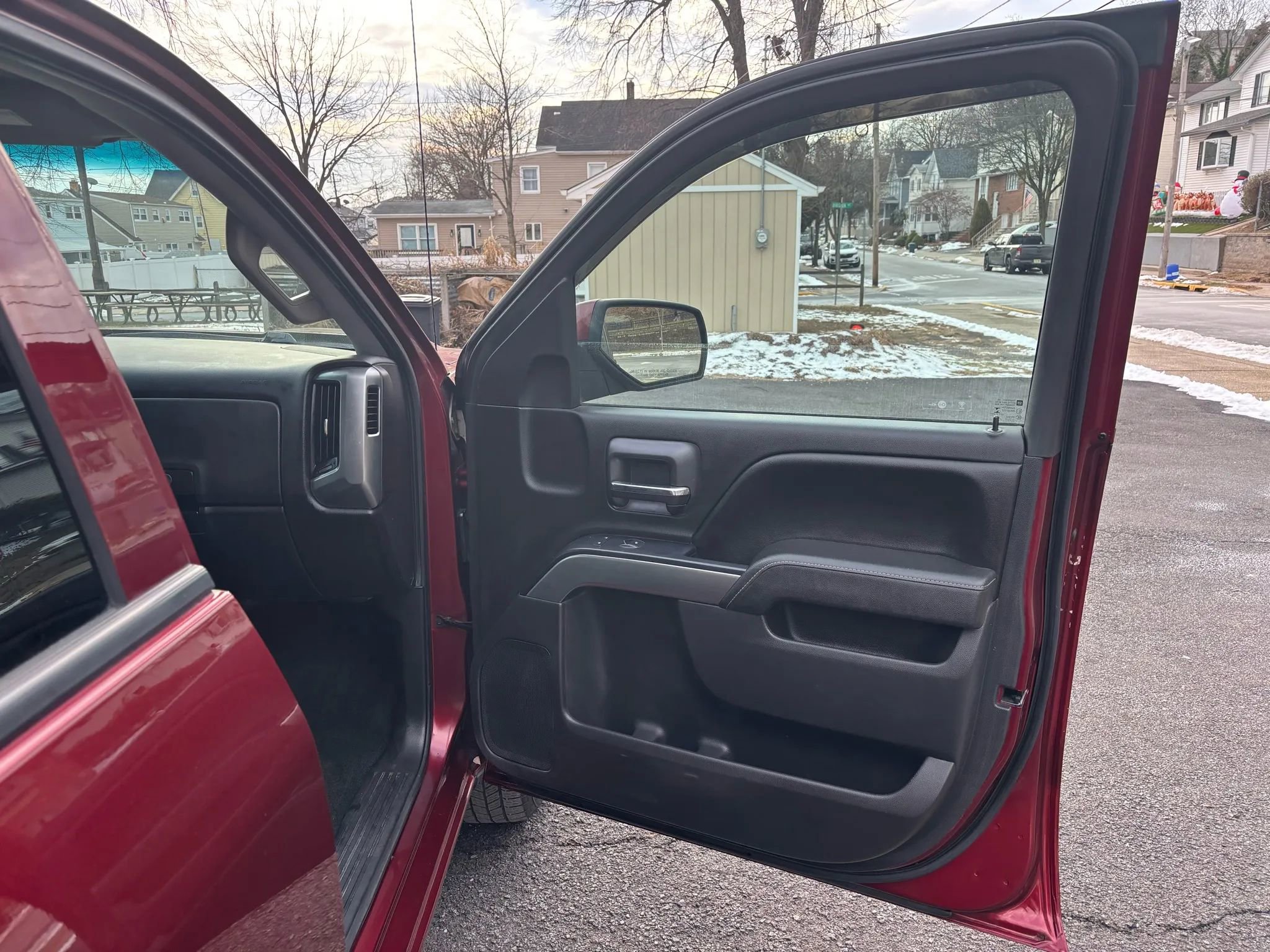 Used 2016 Chevrolet Silverado 1500 LT w/ All Star Edition image 26