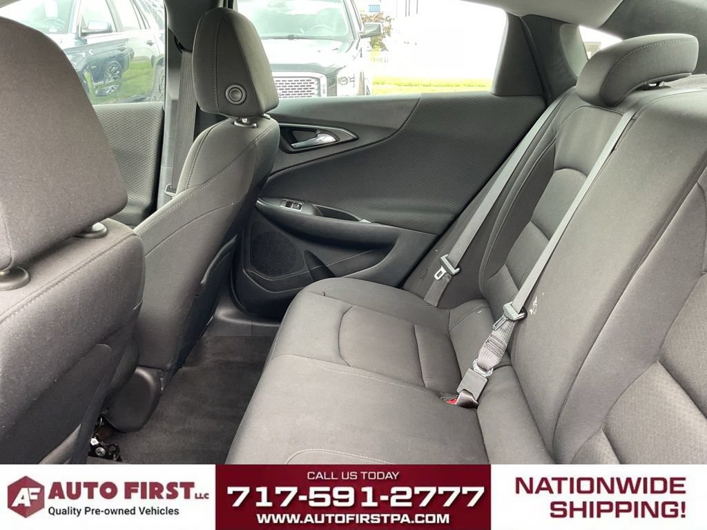Used 2021 Chevrolet Malibu RS FWD image 11