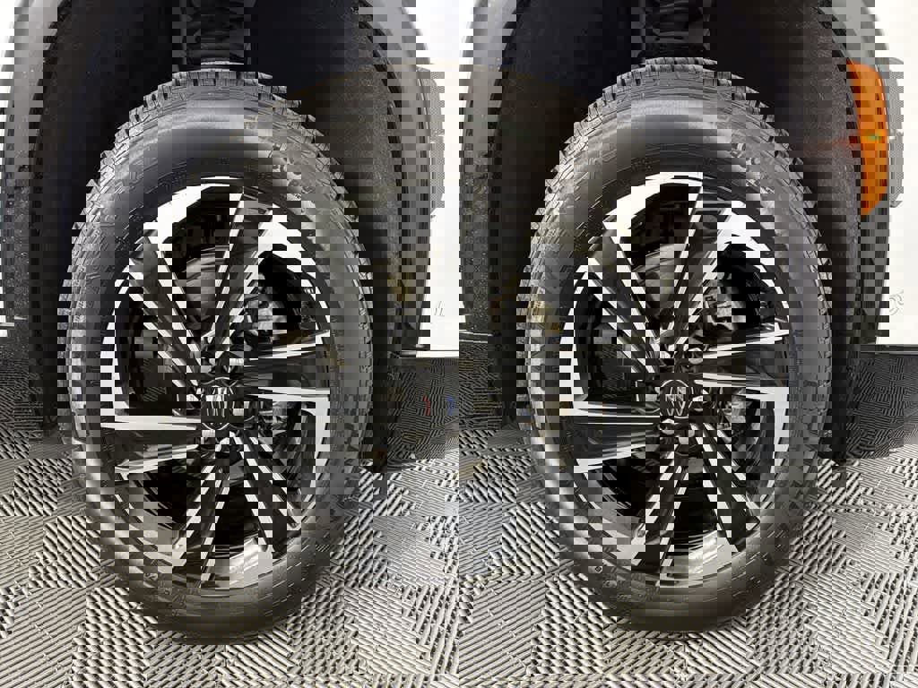 New 2026 Buick Enclave Sport Touring w/ Super Cruise Package image 19