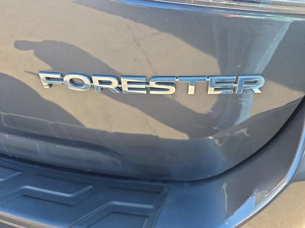 Used 2020 Subaru Forester Limited AWD/4WD image 16