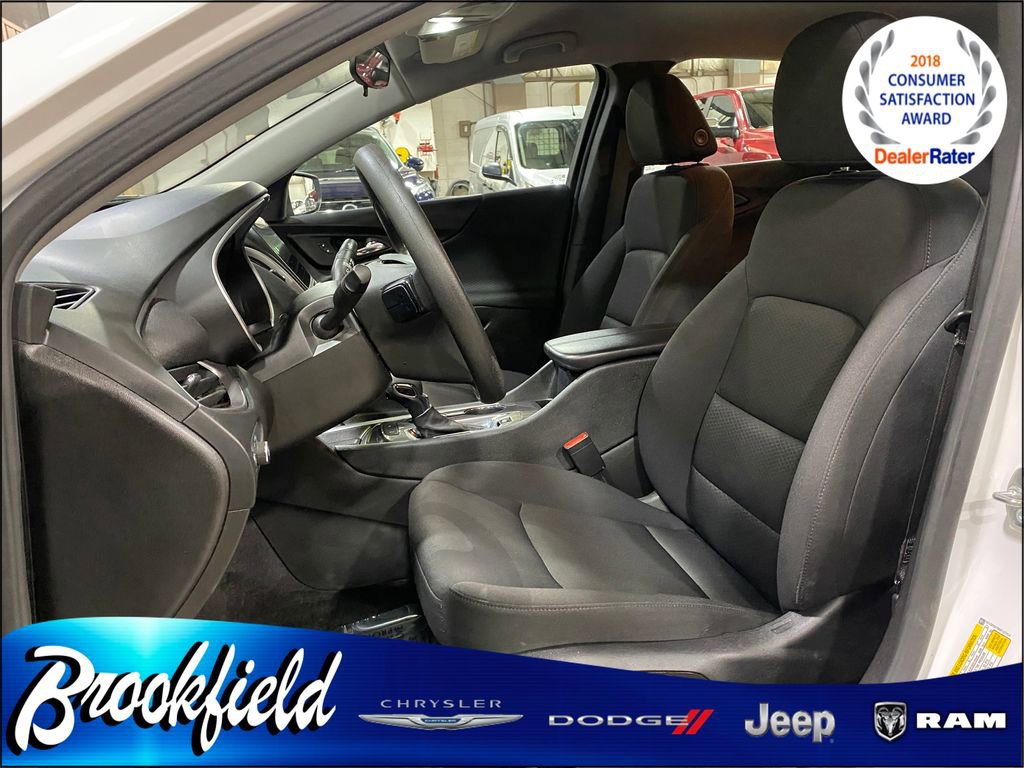 Used 2025 Chevrolet Malibu LT image 15