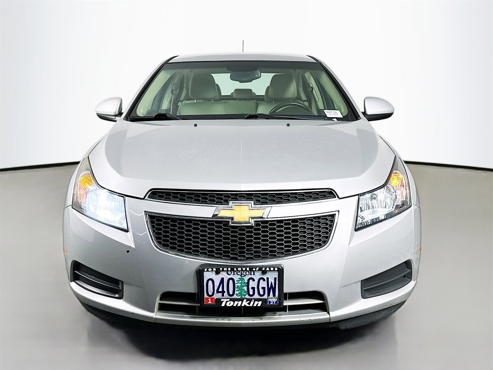 Used 2011 Chevrolet Cruze LTZ image 2
