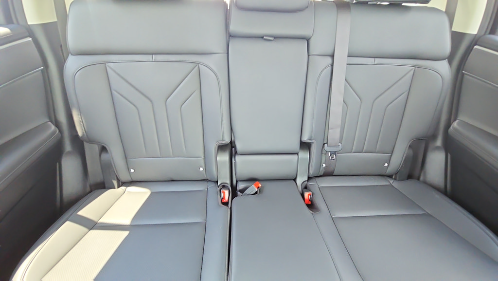 Used 2026 Hyundai Santa Fe SEL FWD image 10