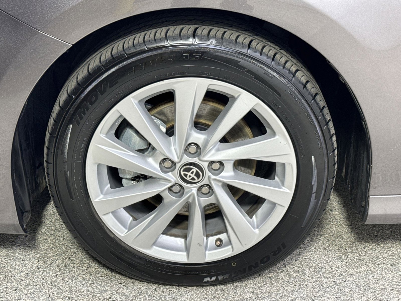 Used 2024 Toyota Camry LE image 16