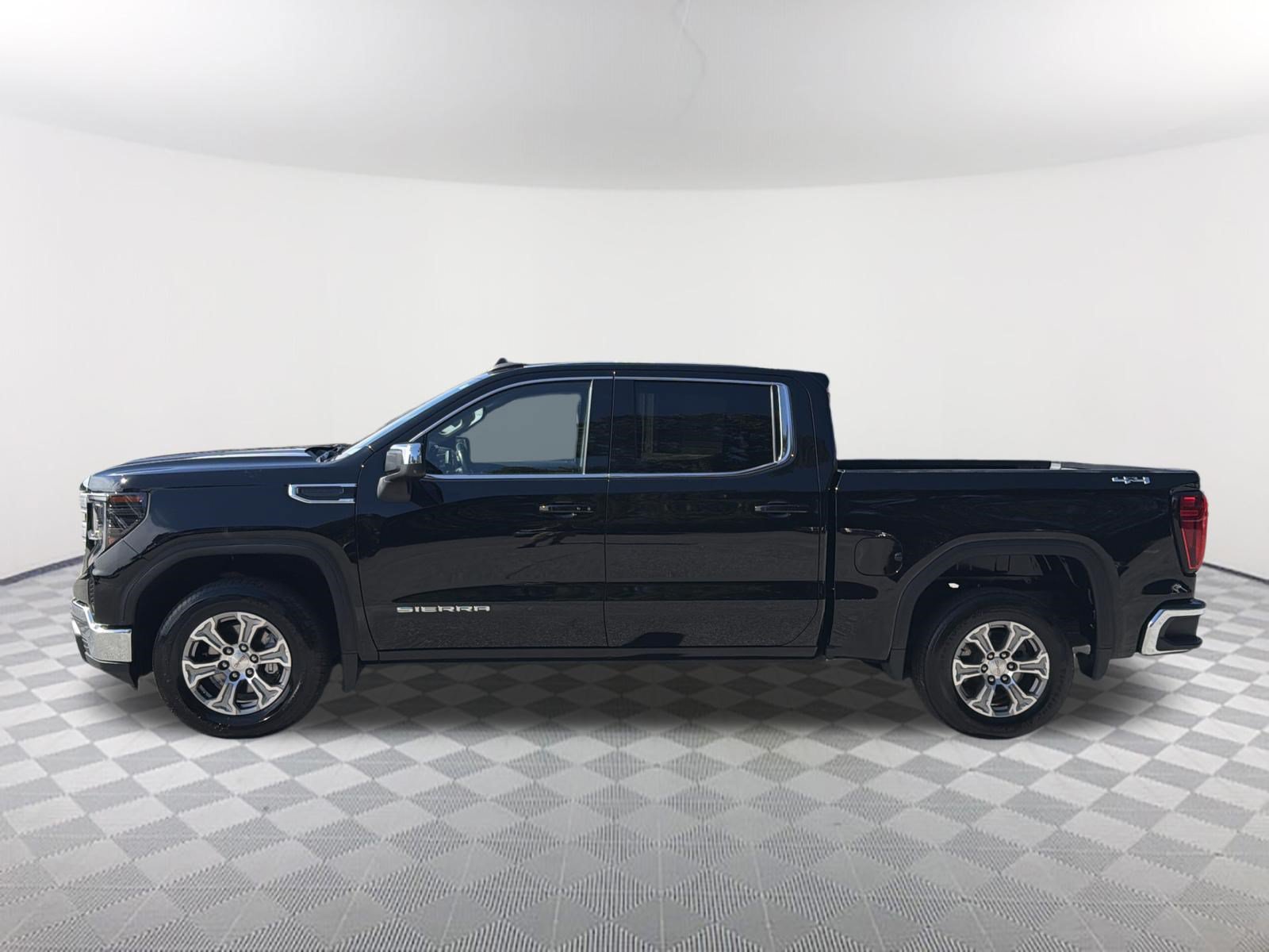 Used 2022 GMC Sierra 1500 SLE AWD/4WD image 9