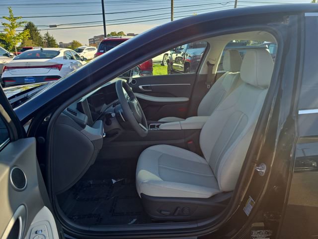 Used 2024 Hyundai Sonata SEL FWD image 11
