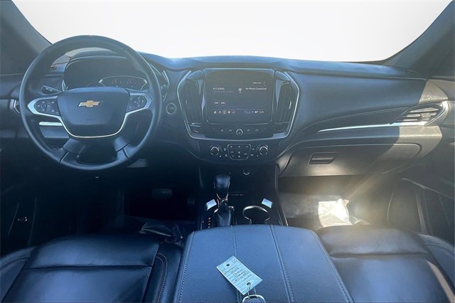 Used 2023 Chevrolet Traverse LT image 14