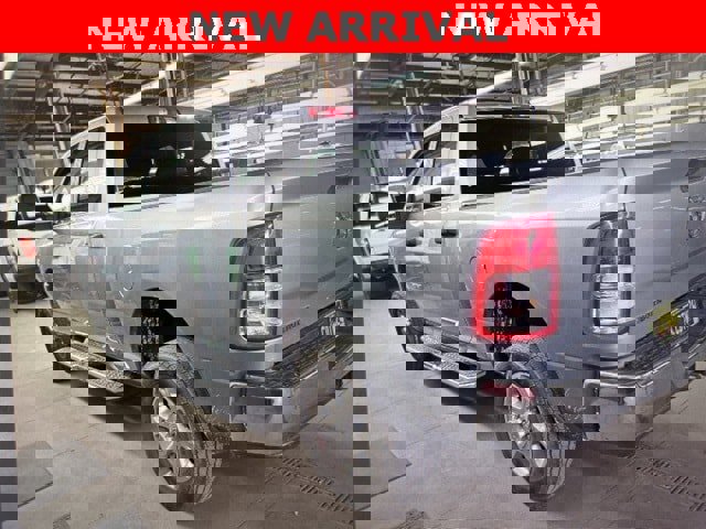 Used 2023 RAM 2500 Big Horn w/ Level 1 Equipment Group image 9