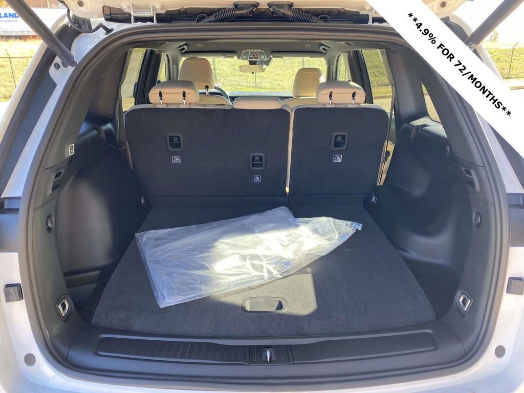 New 2025 Jeep Grand Cherokee Limited image 10